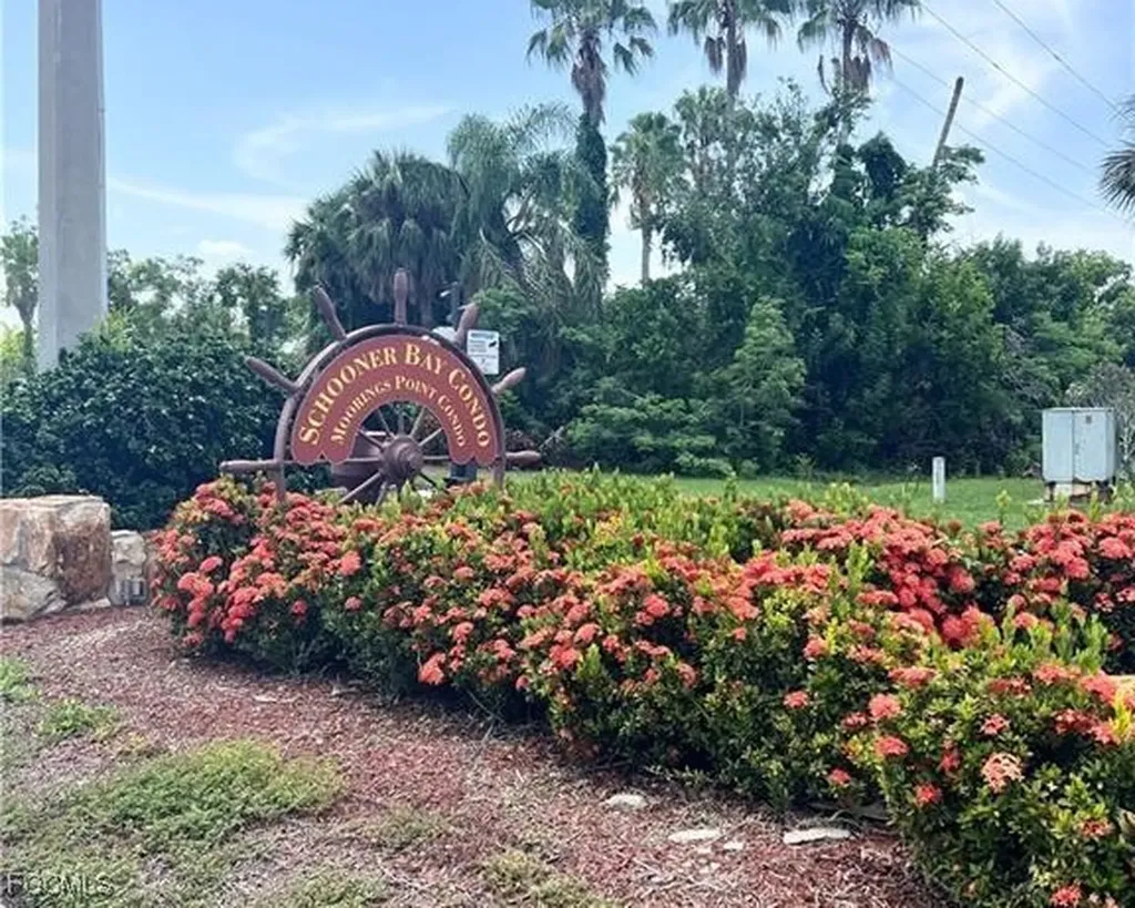 3460 N Key Drive North Fort Myers FL 33903