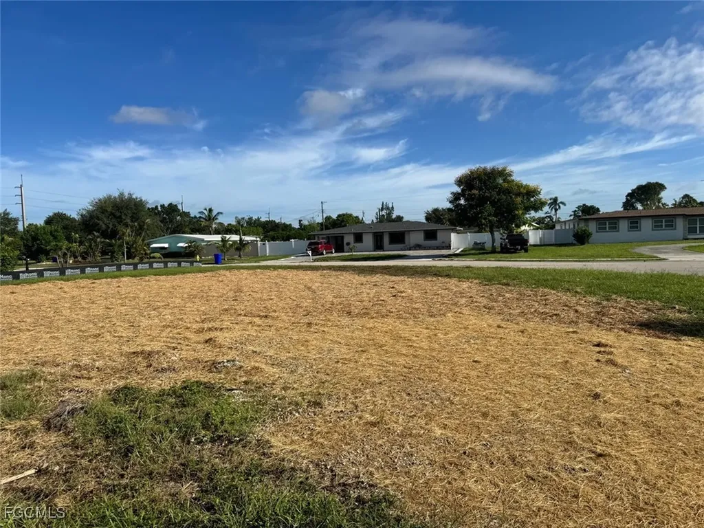 4360 Orangewood Avenue Fort Myers FL 33901