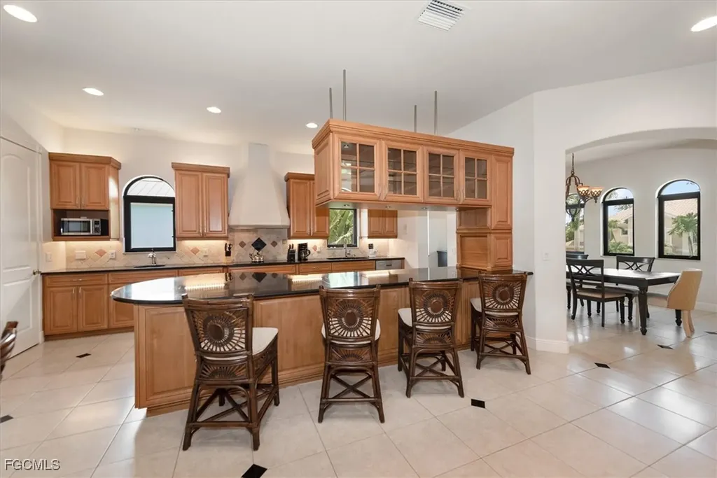 1316 Eagle Run Drive Sanibel FL 33957