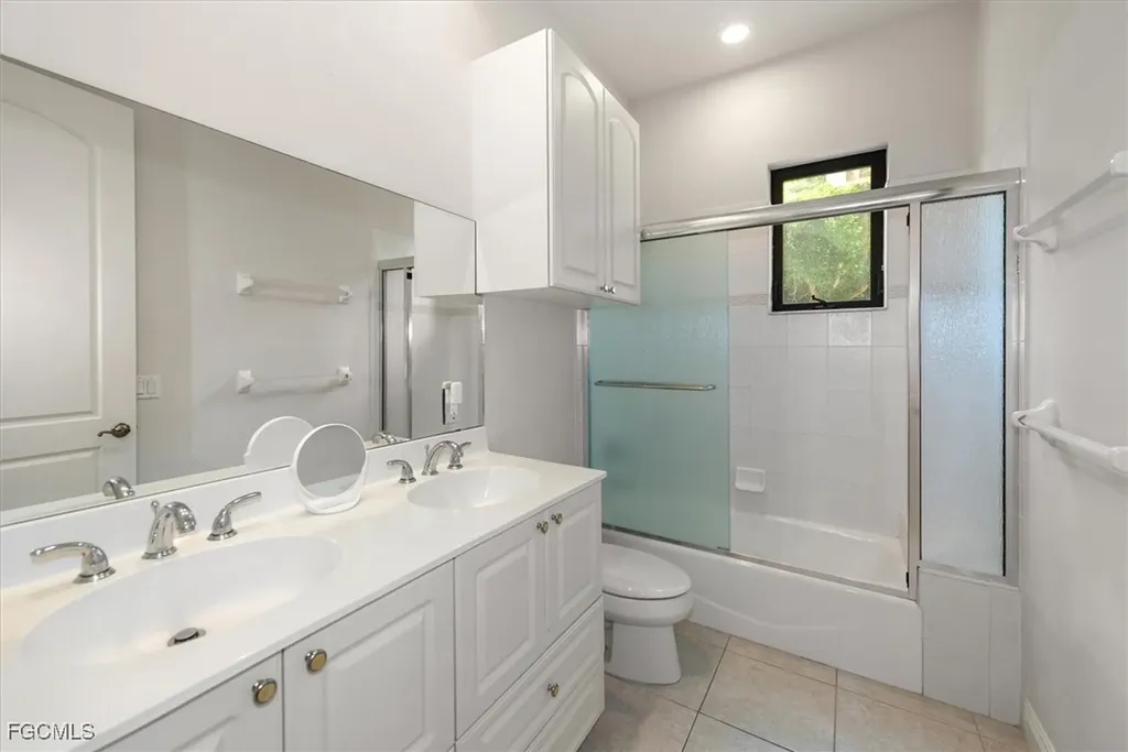 1316 Eagle Run Drive Sanibel FL 33957