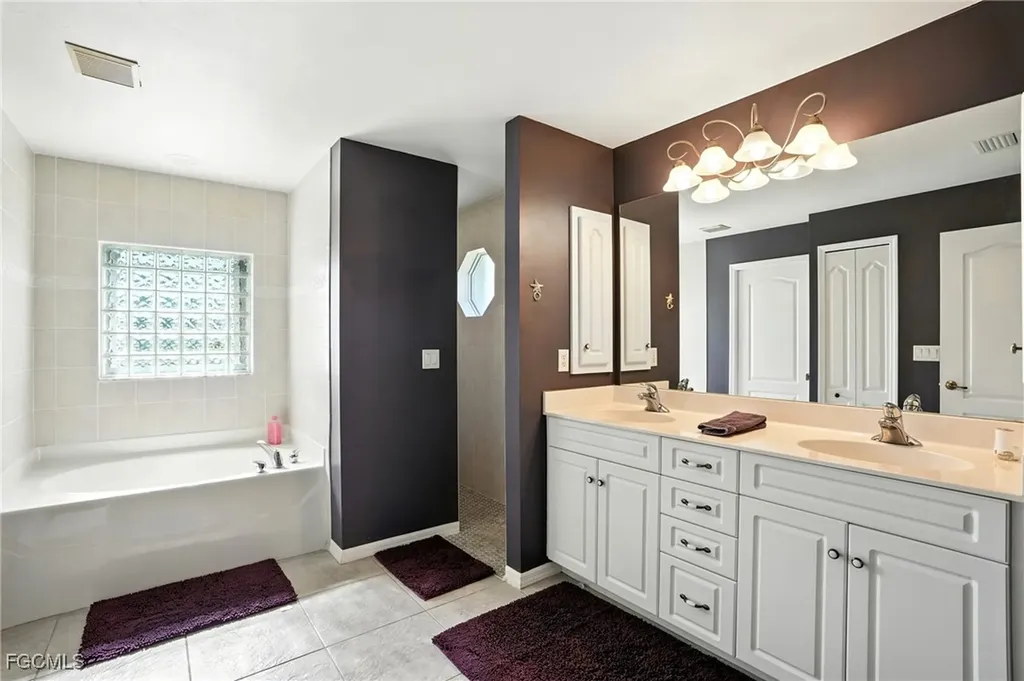 2802 SW 20th Avenue Cape Coral FL 33914