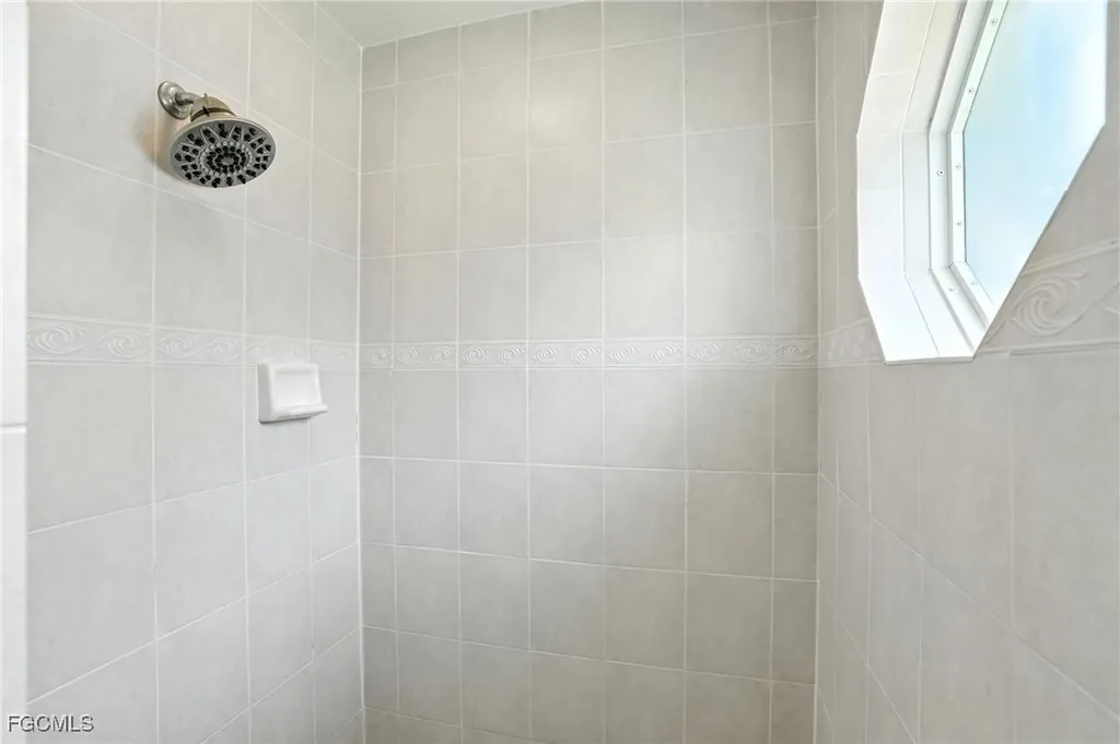 2802 SW 20th Avenue Cape Coral FL 33914