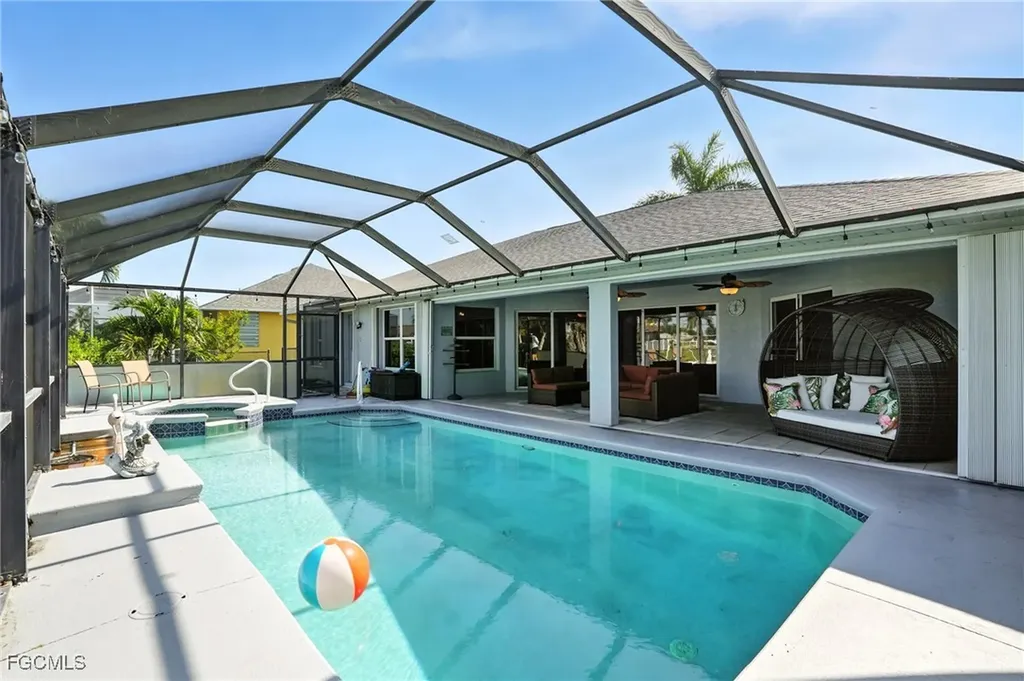 2802 SW 20th Avenue Cape Coral FL 33914