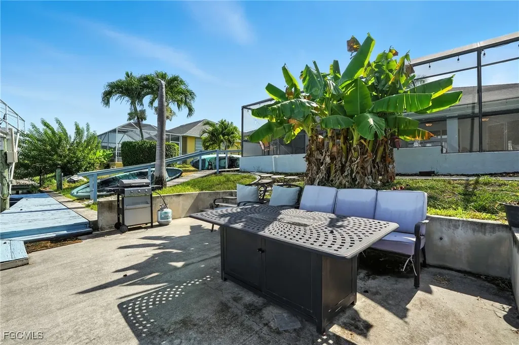 2802 SW 20th Avenue Cape Coral FL 33914