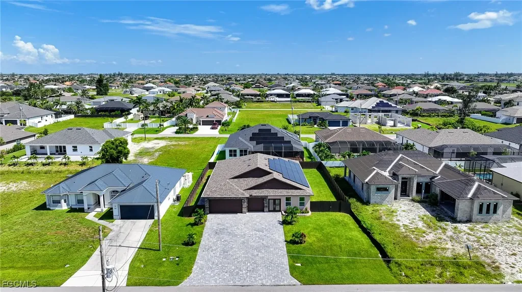 Cape Coral FL, 3327 NW 1st Street