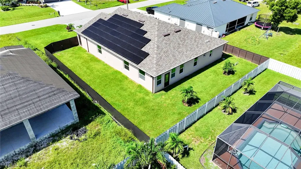 3327 NW 1st Street Cape Coral FL 33993