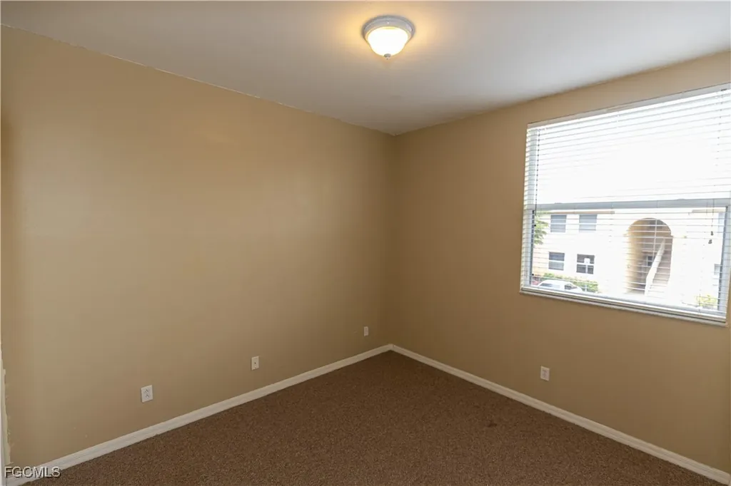 4275 Bellasol Circle Fort Myers FL 33916