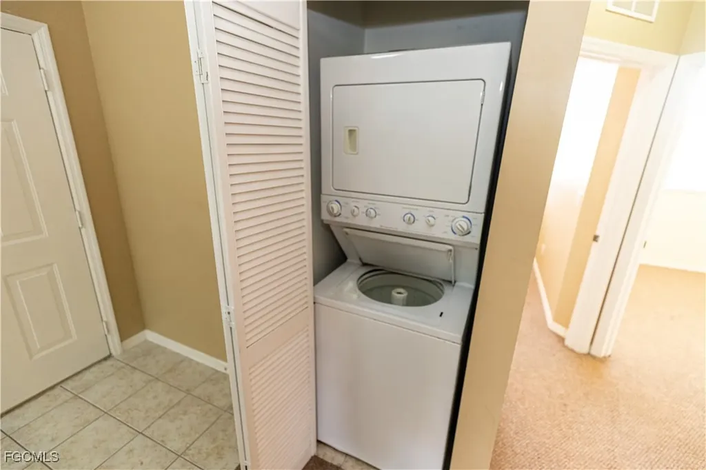 4275 Bellasol Circle Fort Myers FL 33916