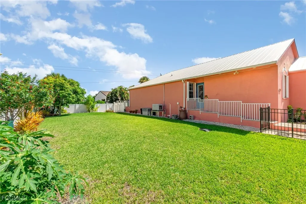 6070 Waterway Bay Drive Fort Myers FL 33908
