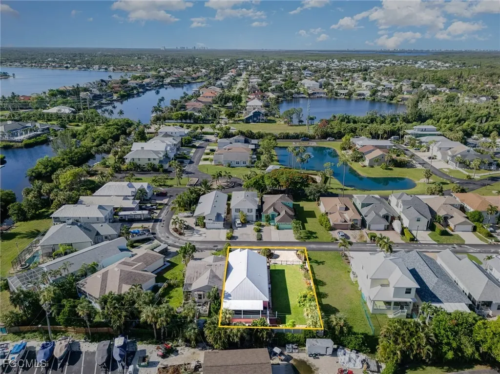 6070 Waterway Bay Drive Fort Myers FL 33908