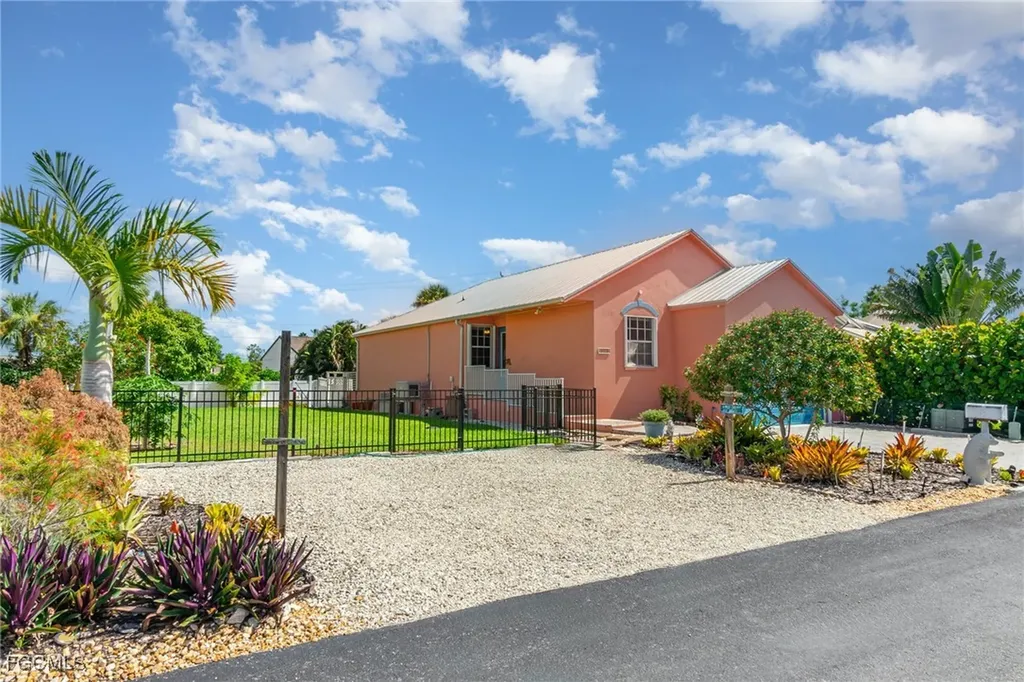 6070 Waterway Bay Drive Fort Myers FL 33908