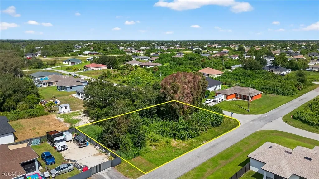 3001 42nd Street SW Lehigh Acres FL 33976