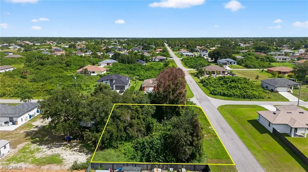 3001 42nd Street SW Lehigh Acres FL 33976