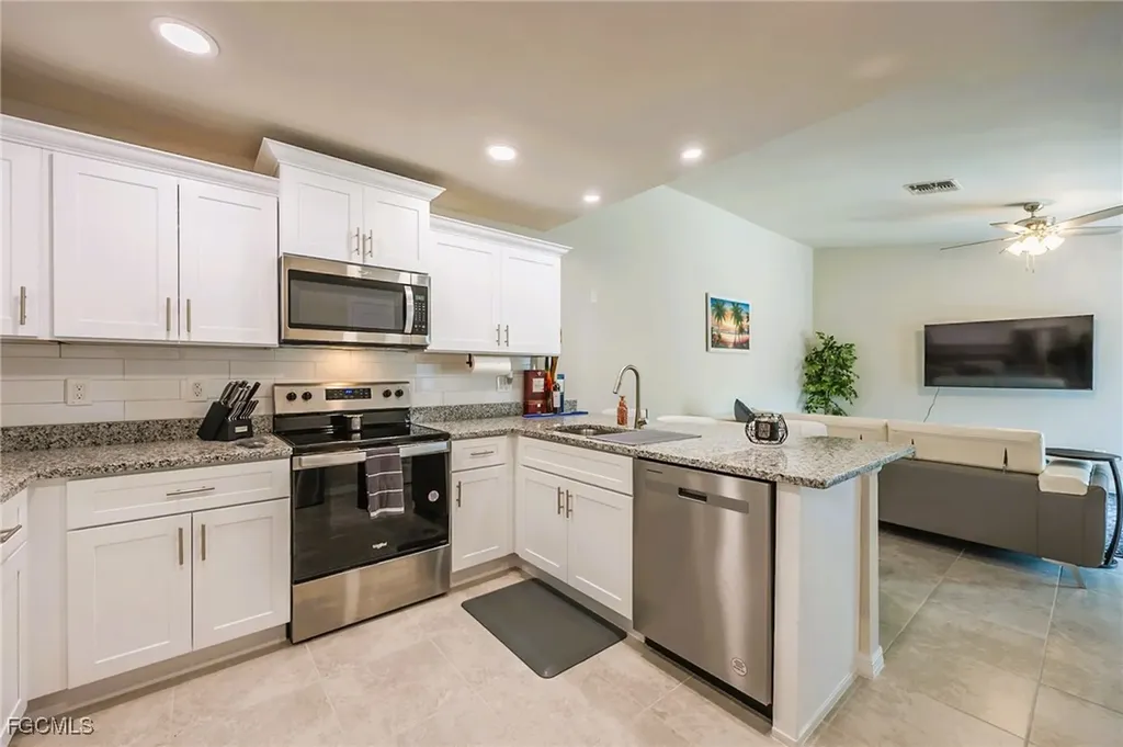 6332 Royal Woods Drive Fort Myers FL 33908