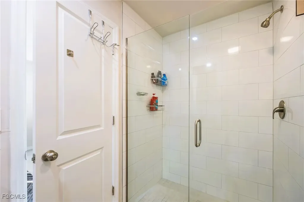 6332 Royal Woods Drive Fort Myers FL 33908