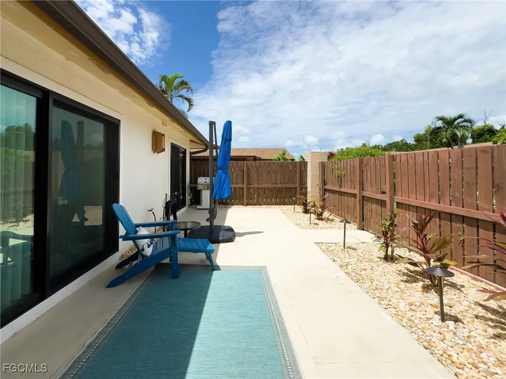 6332 Royal Woods Drive Fort Myers FL 33908