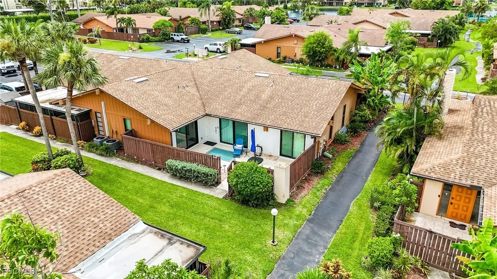 6332 Royal Woods Drive Fort Myers FL 33908