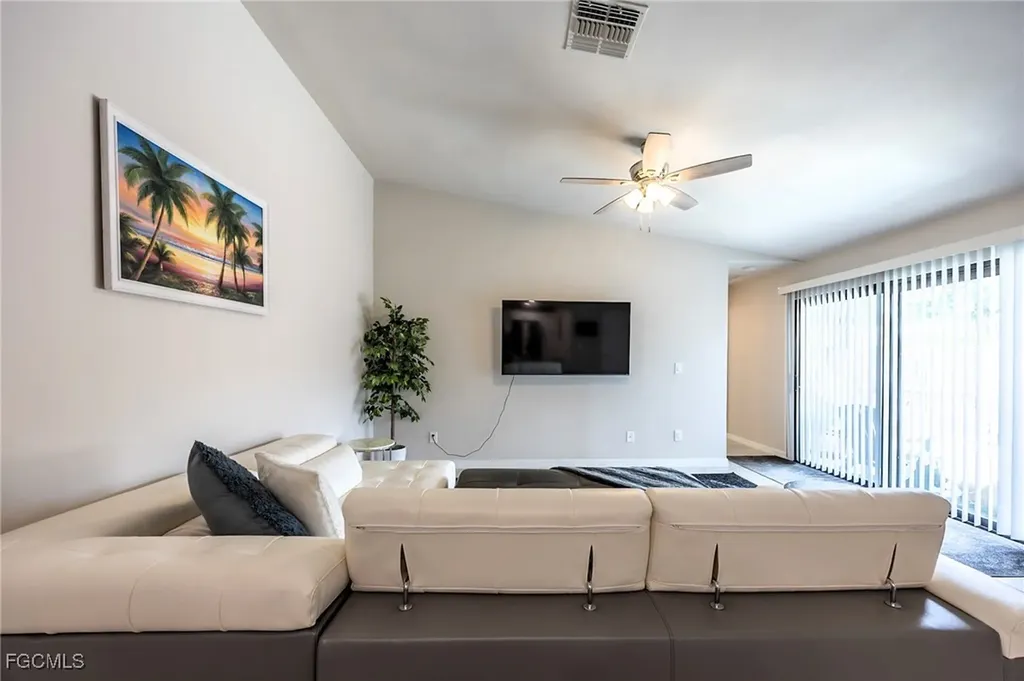 6332 Royal Woods Drive Fort Myers FL 33908