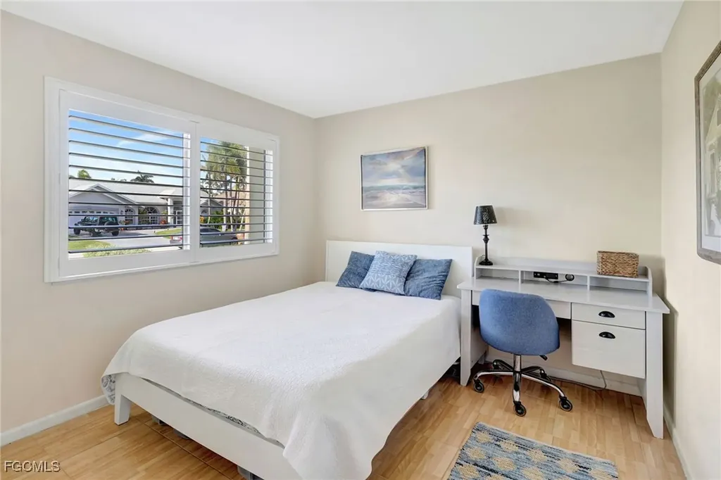 1012 SW 51st Terrace Cape Coral FL 33914