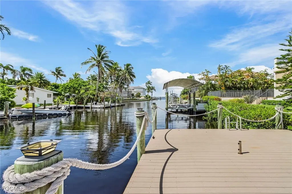 15110 Intracoastal Court Fort Myers FL 33908