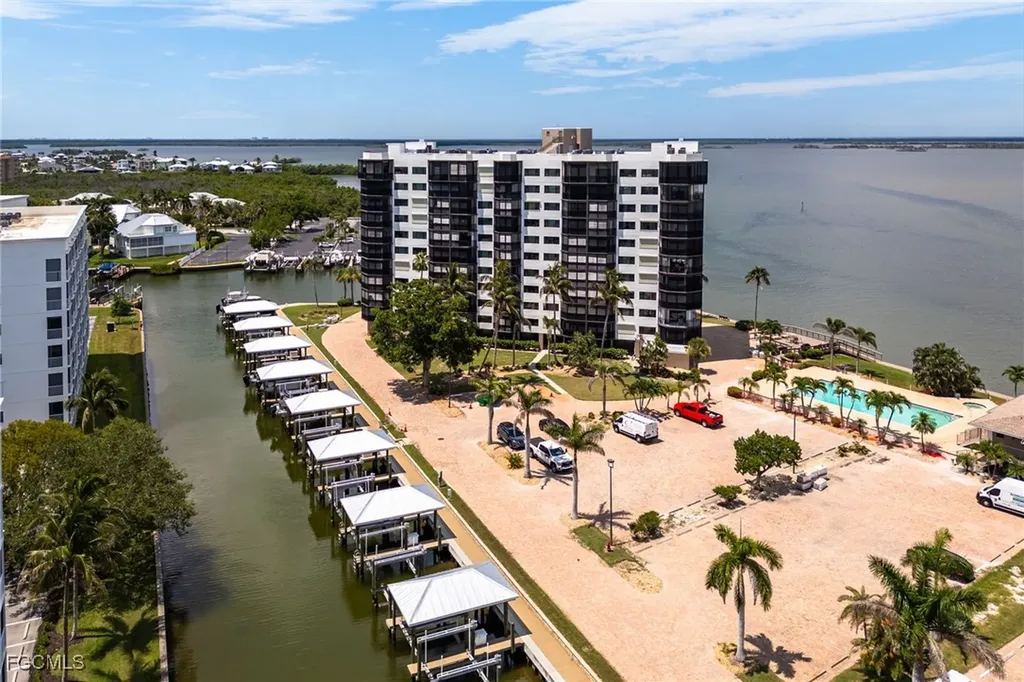 4265 Bay Beach Lane Fort Myers Beach FL 33931