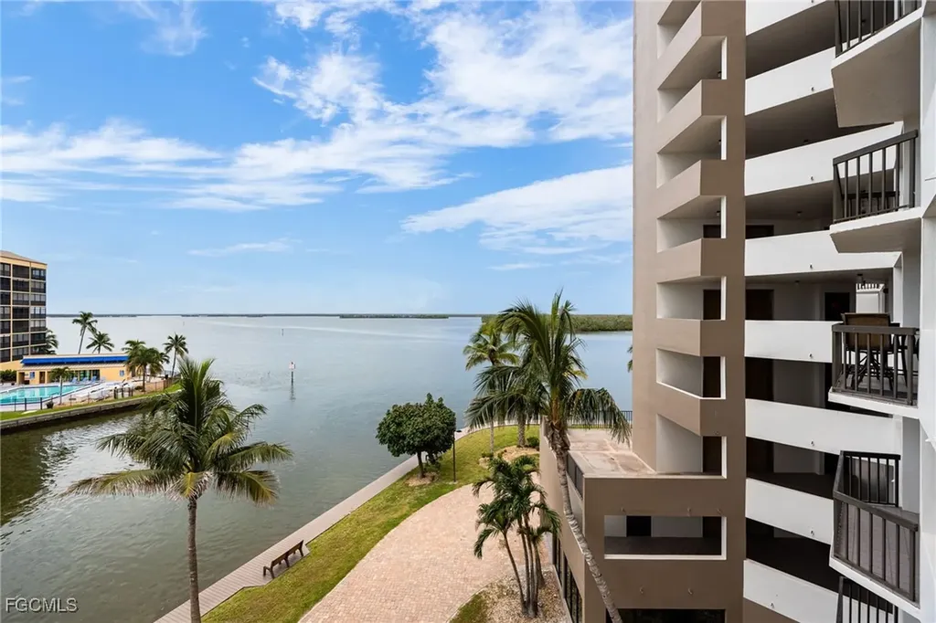 4265 Bay Beach Lane Fort Myers Beach FL 33931