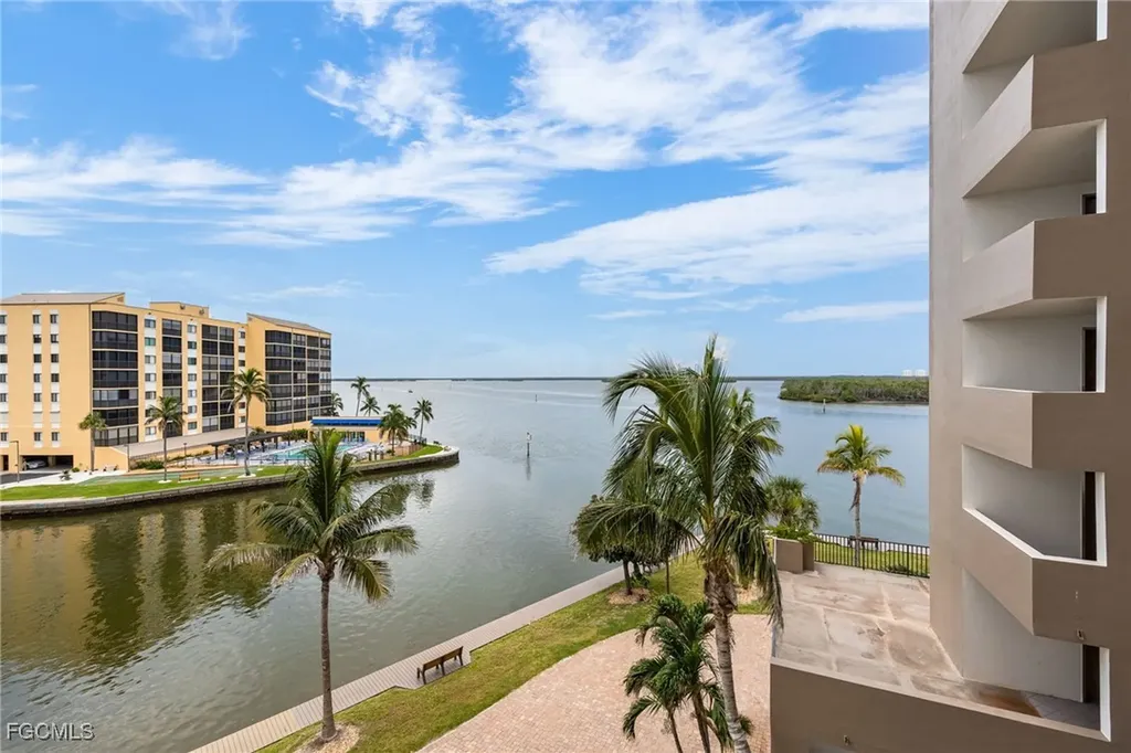 4265 Bay Beach Lane Fort Myers Beach FL 33931