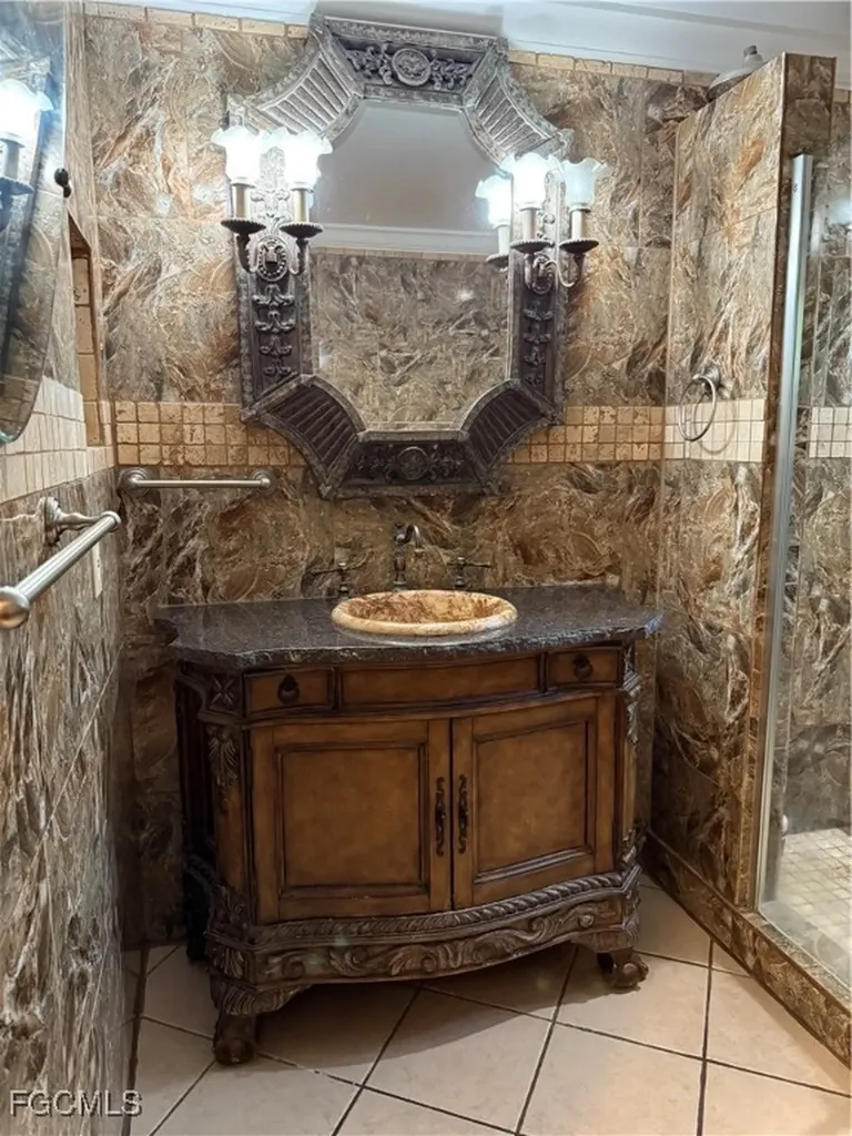 27120 Pinecrest Lane Bonita Springs FL 34135