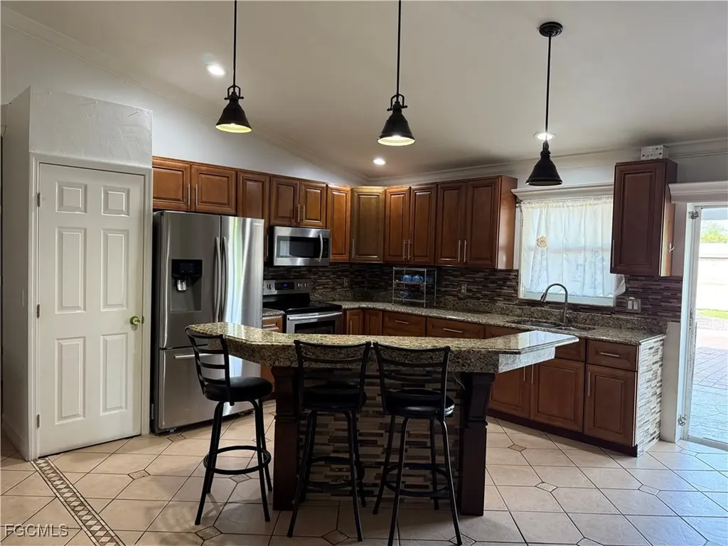 27120 Pinecrest Lane Bonita Springs FL 34135