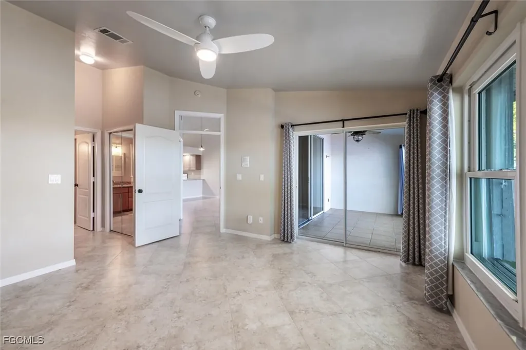 242 Newport Drive Naples FL 34114