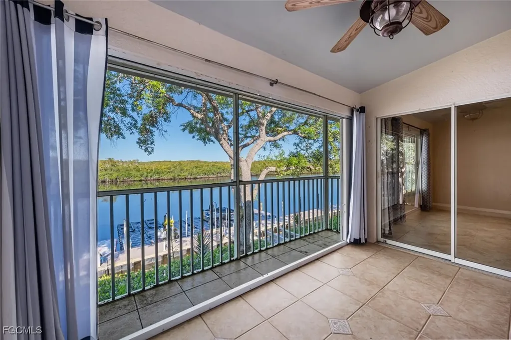 242 Newport Drive Naples FL 34114