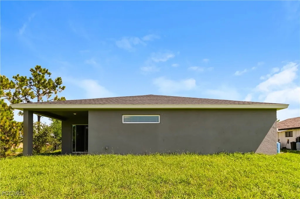 3507 26th Street SW Lehigh Acres FL 33976