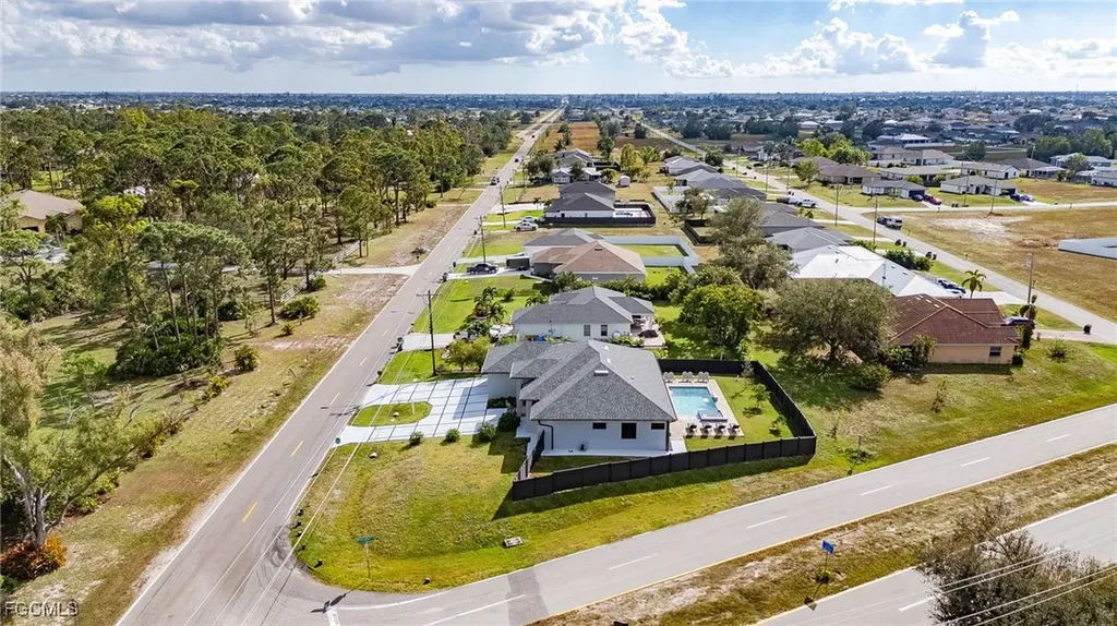 3324 Santa Barbara Boulevard N Cape Coral FL 33993