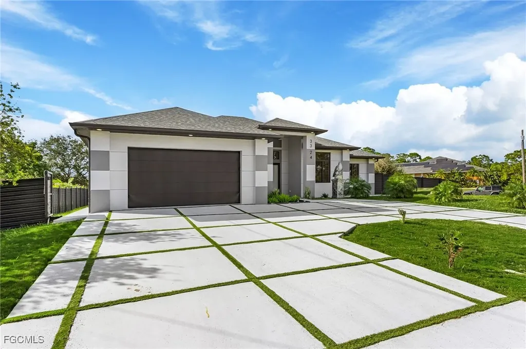 3324 Santa Barbara Boulevard N Cape Coral FL 33993