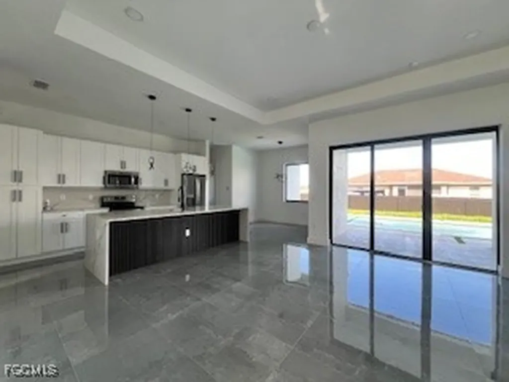 3631 NE 11th Place Cape Coral FL 33909