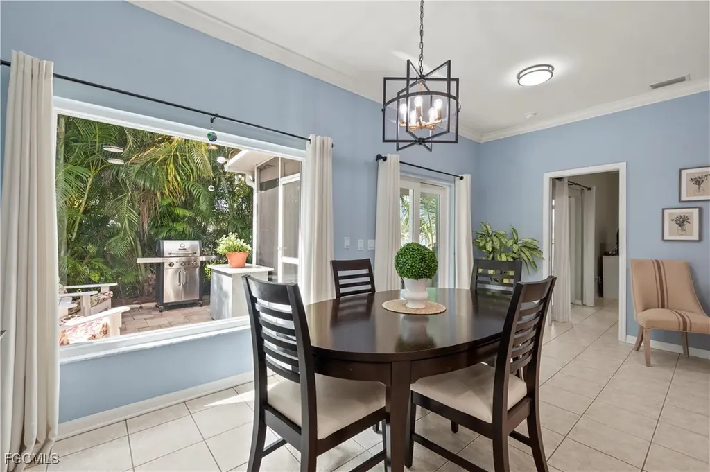 10720 Aqua Surf Court Estero FL 33928