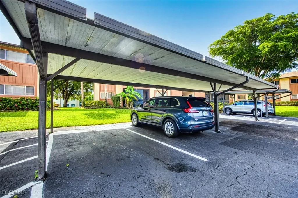 6494 Royal Woods Drive Fort Myers FL 33908