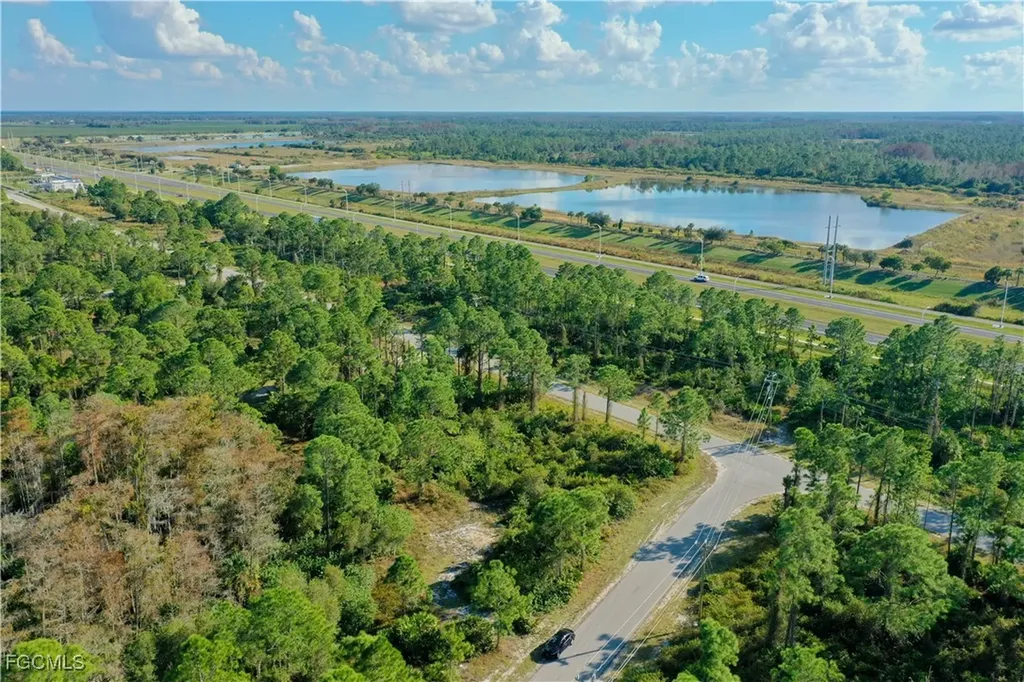 1047 Anaconda Avenue S Lehigh Acres FL 33974