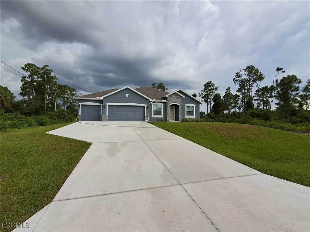 1018 Fayette Avenue Lehigh Acres FL 33974