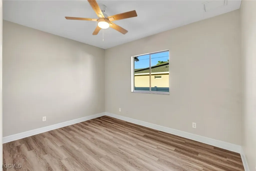 3917 SW 20th Place Cape Coral FL 33914