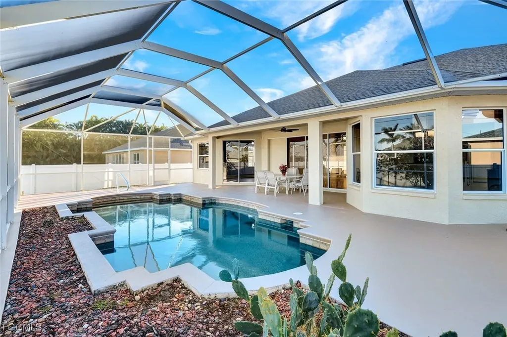 3917 SW 20th Place Cape Coral FL 33914