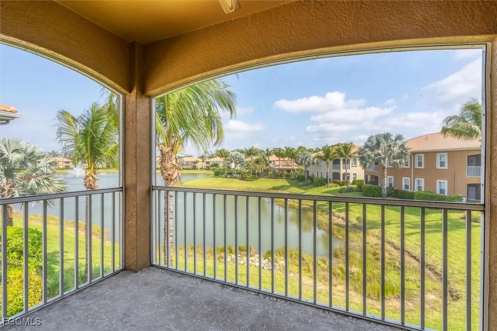 18206 Creekside Preserve Loop Fort Myers FL 33908