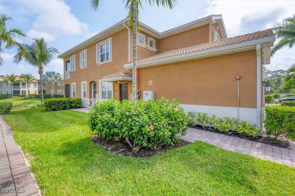18206 Creekside Preserve Loop Fort Myers FL 33908