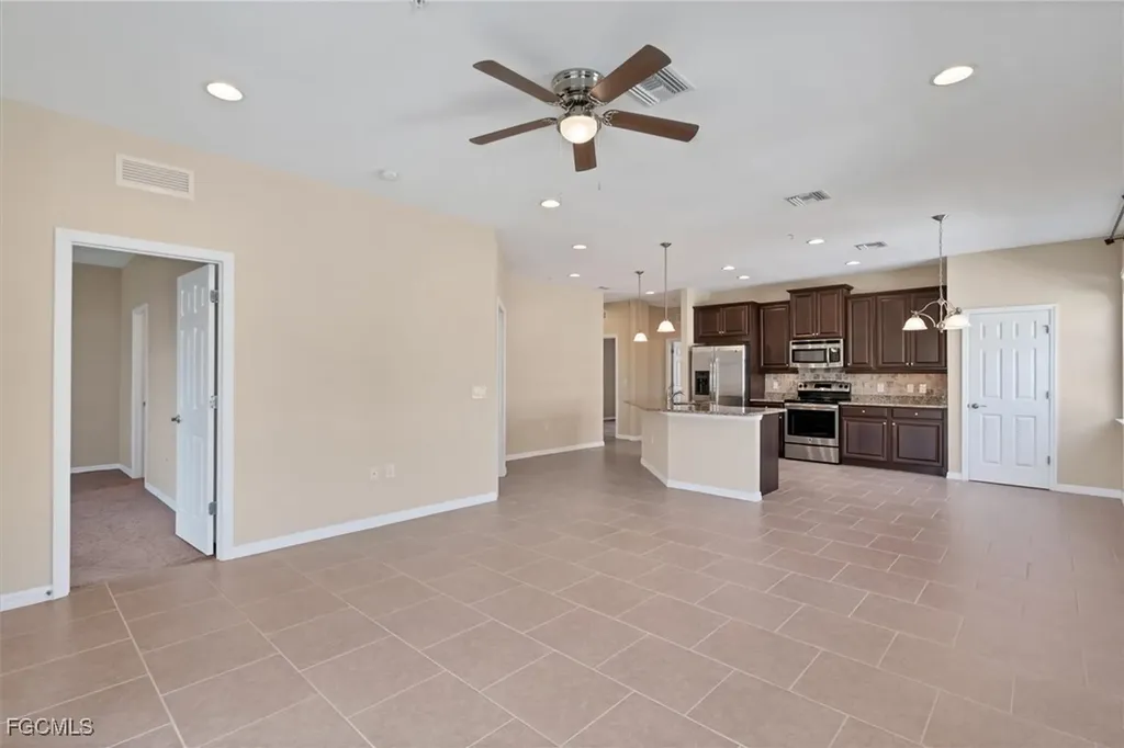 18206 Creekside Preserve Loop Fort Myers FL 33908