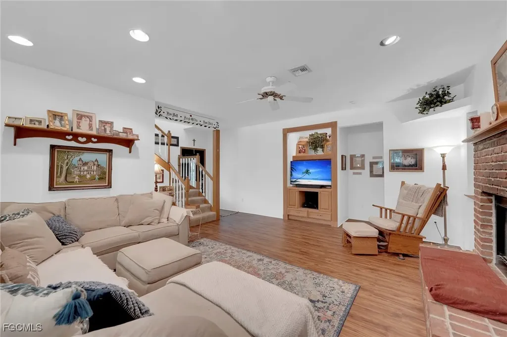 4691 Long Lake Drive Fort Myers FL 33905