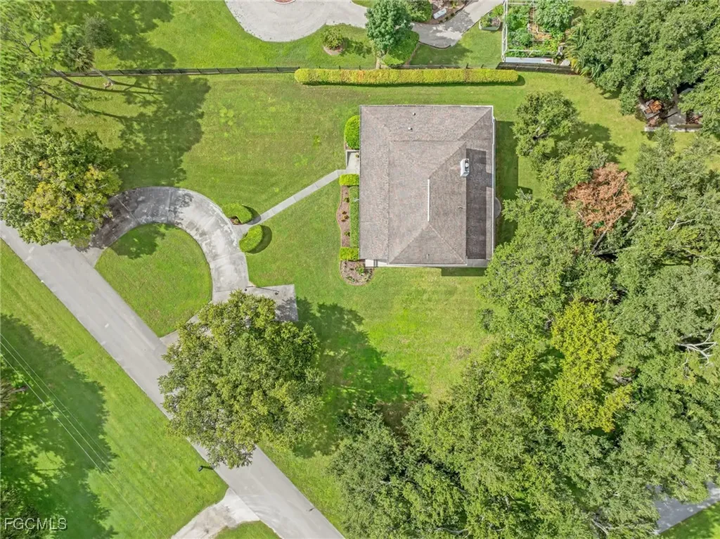 4691 Long Lake Drive Fort Myers FL 33905