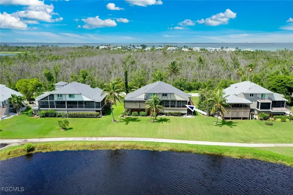 1611 Sand Castle Road Sanibel FL 33957