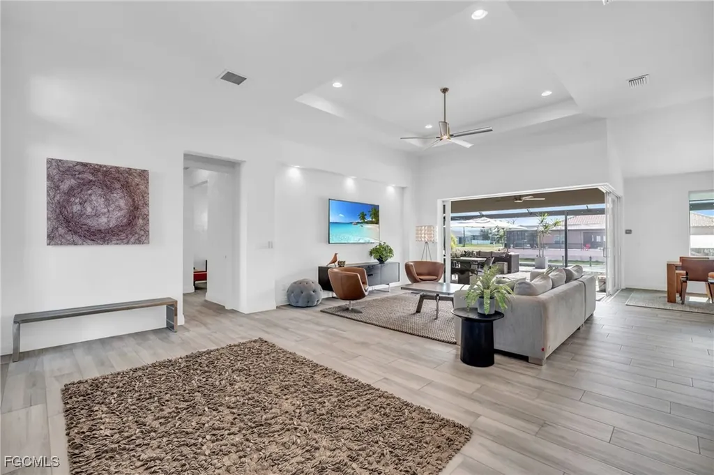 3314 NW 18th Street Cape Coral FL 33993