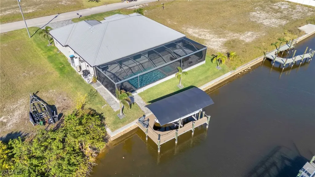 3314 NW 18th Street Cape Coral FL 33993