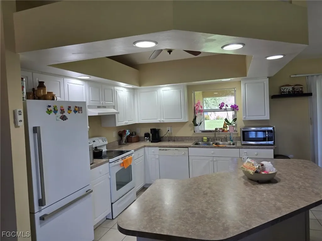 519 NW 26th Street Cape Coral FL 33993